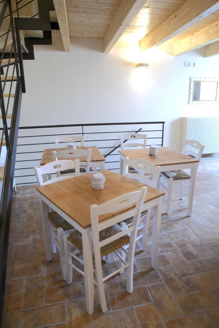 La Pergola Ai Sassi Bed & Breakfast มาเตรา ภายนอก รูปภาพ